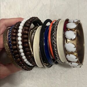 Stylish Mixed Bangle Set